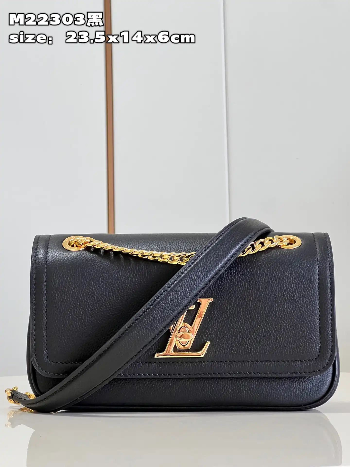 Affordable LOUIS VUITTON TWIST-23.5*14*6 cm