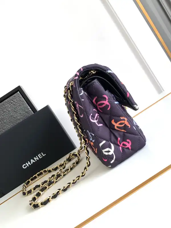 CHANEL FLAP BAG -25.5CM