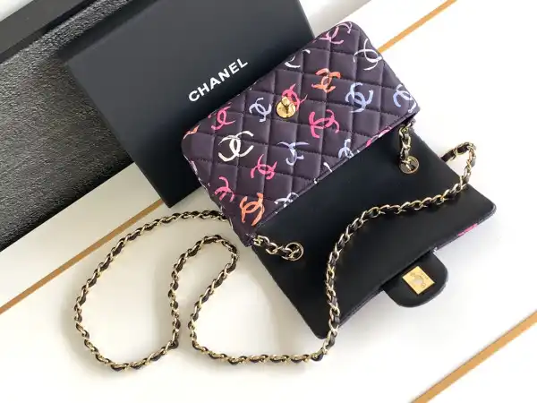 CHANEL FLAP BAG 20CM