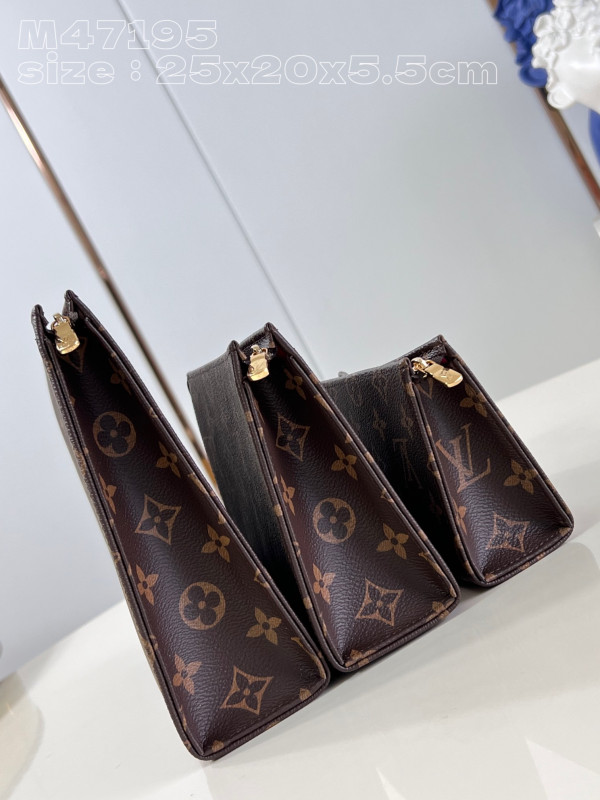 HOT SALE LOUIS VUITTON Trio Toilet Pouch-25*20*5.5cm