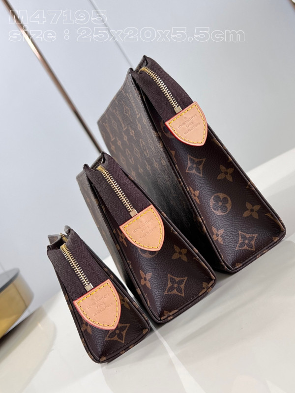 HOT SALE LOUIS VUITTON Trio Toilet Pouch-25*20*5.5cm