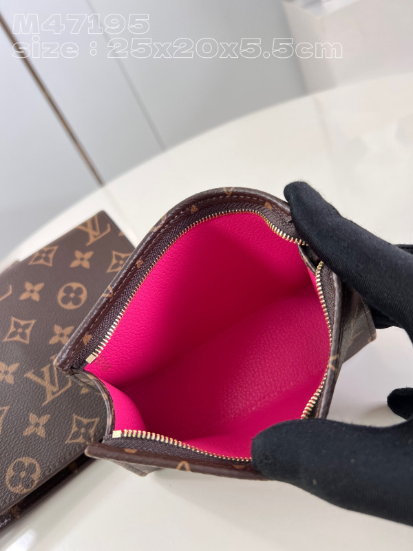 HOT SALE LOUIS VUITTON Trio Toilet Pouch-25*20*5.5cm