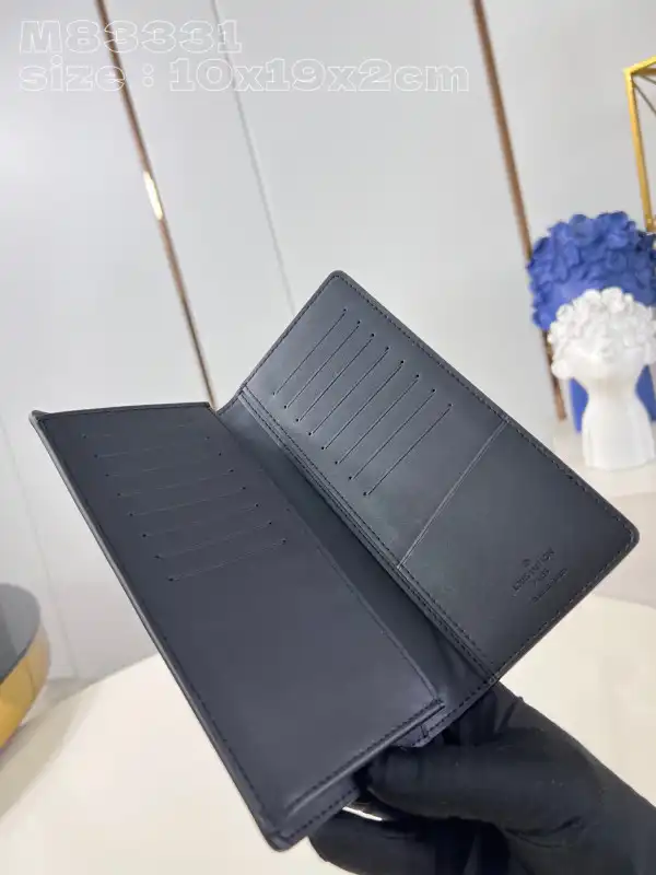 Aaa replica ru LOUIS VUITTON BRAZZA WALLET-10*19*2cm