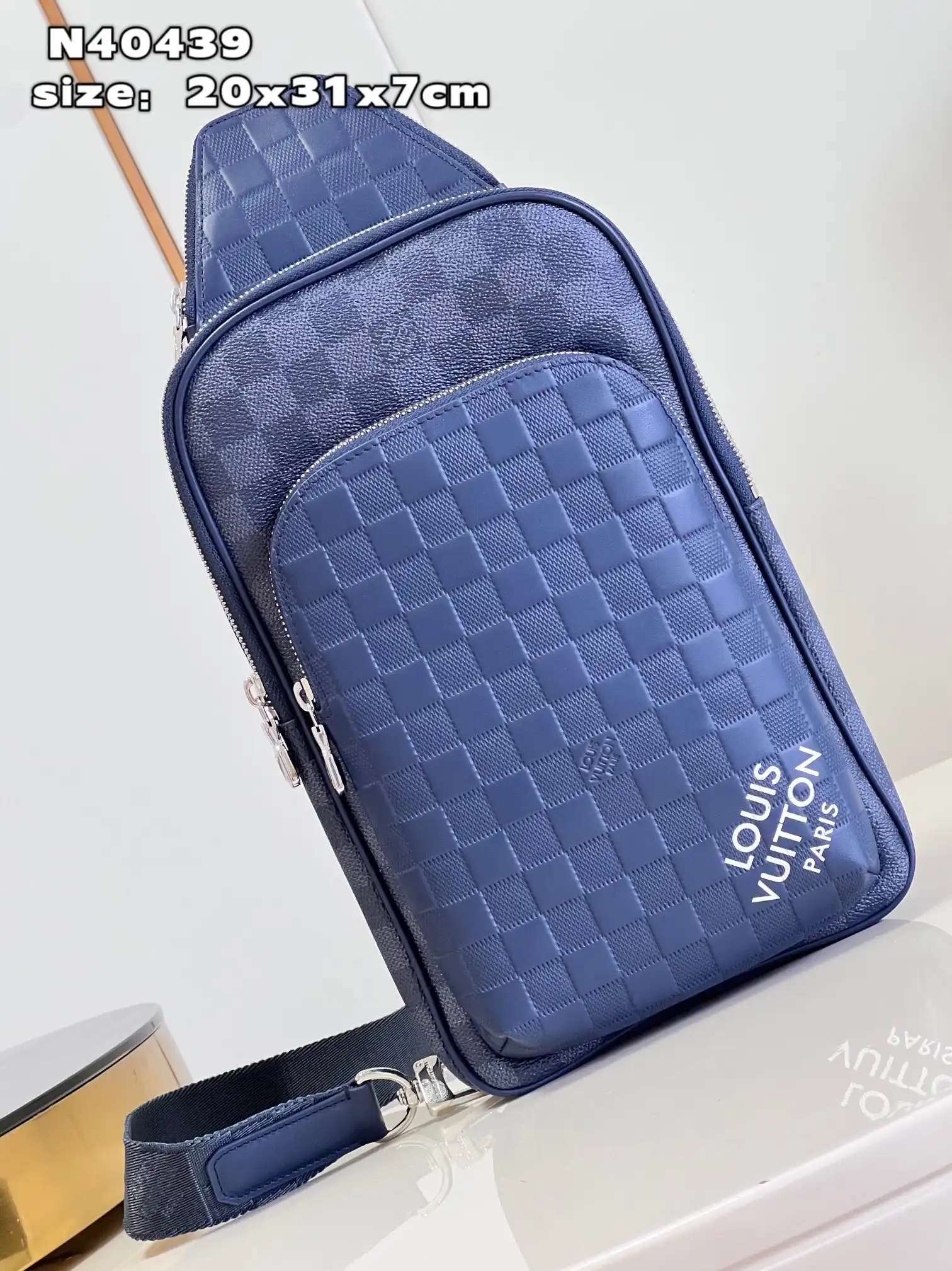 Aaa replica ru LOUIS VUITTON Avenue Slingbag NM