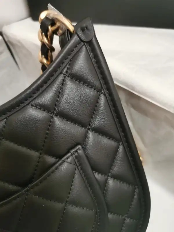 Frstbag ru CHANEL HOBO HANDBAG-20*24*6cm