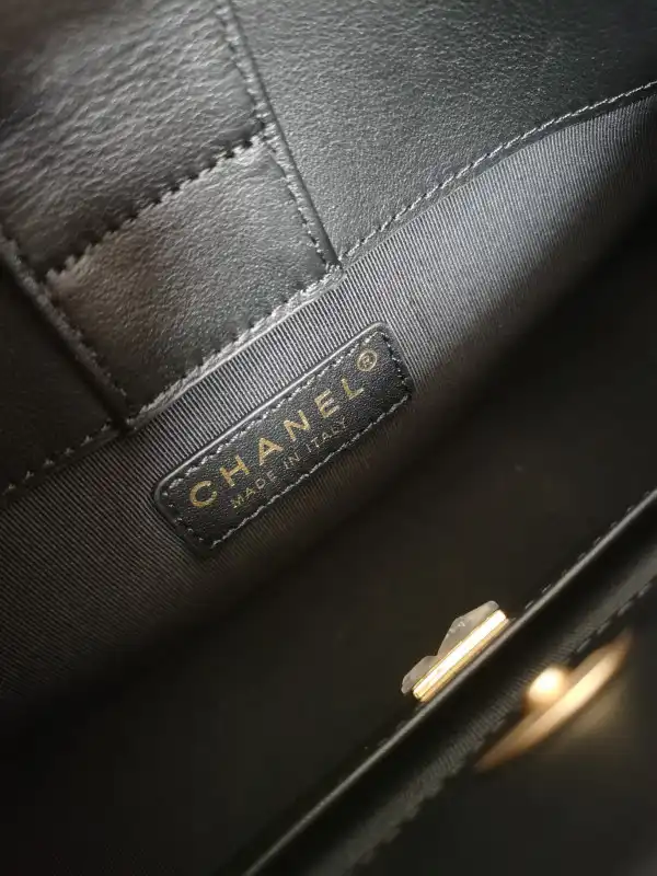 CHANEL HOBO HANDBAG-20*24*6cm