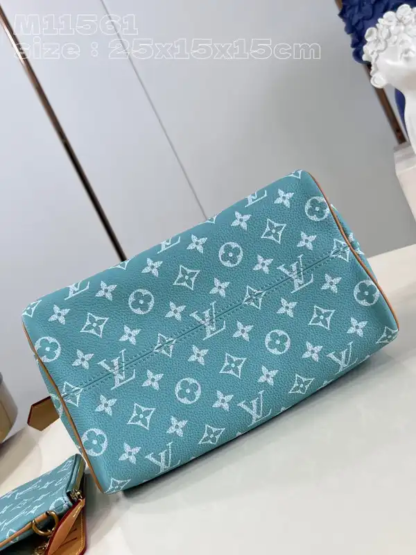 First Bag Ru Louis Vuitton SPEEDY 25