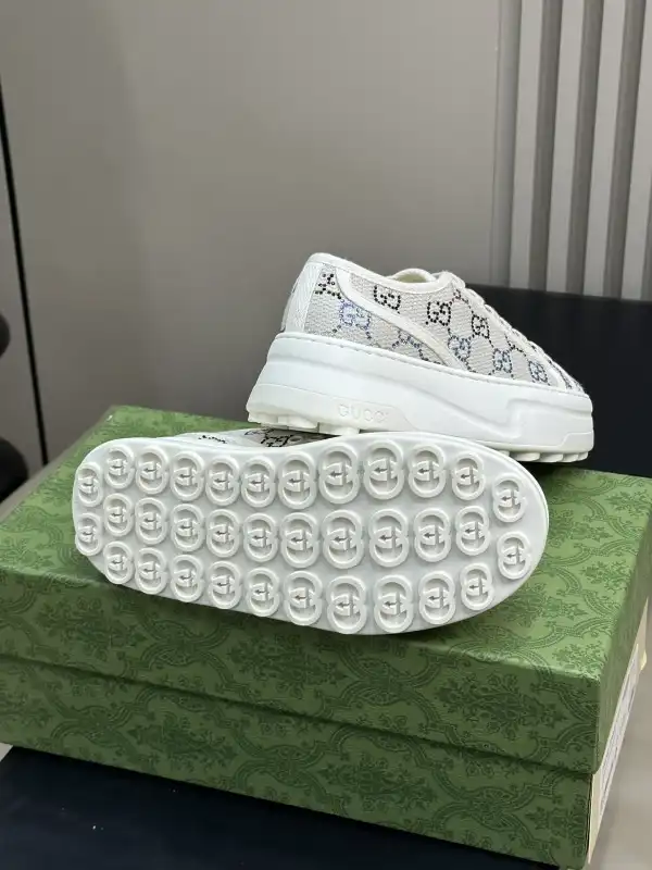 First bag ru GUCCI women's GG SNEAKER