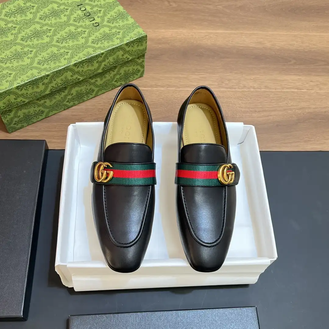 TO GUCCI MEN LOAFER