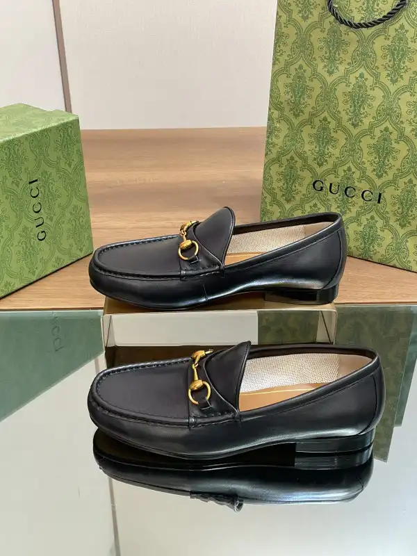 GUCCI MEN LOAFER