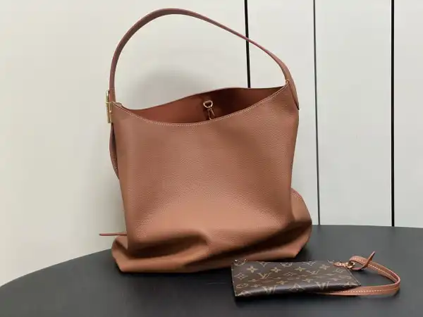 Affordable LOUIS VUITTON Low Key Hobo Jh-31*35*18CM