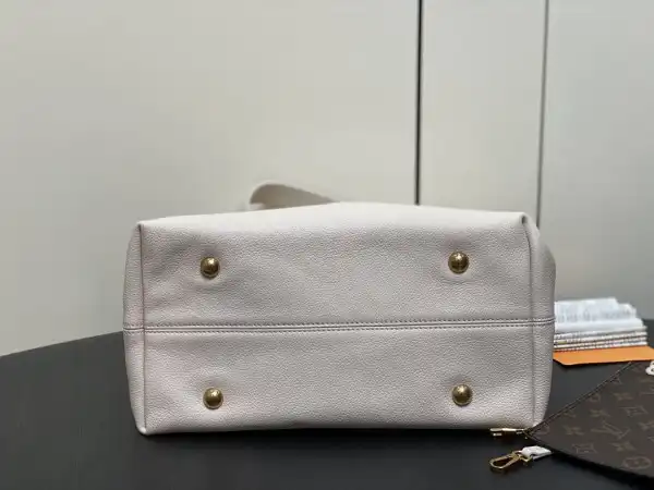 Rep LOUIS VUITTON Low Key Hobo Jh-31*35*18CM