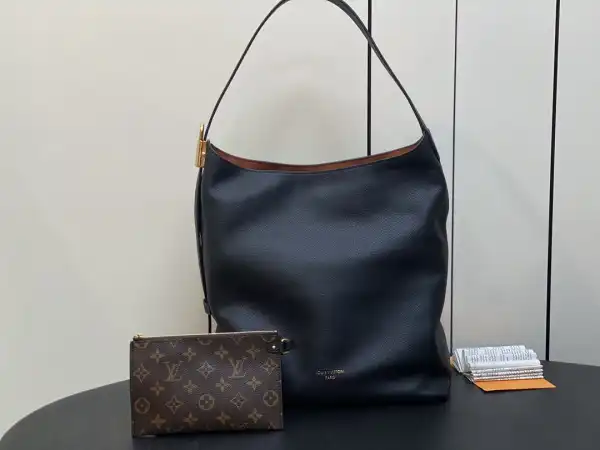 LOUIS VUITTON Low Key Hobo Jh-31*35*18CM