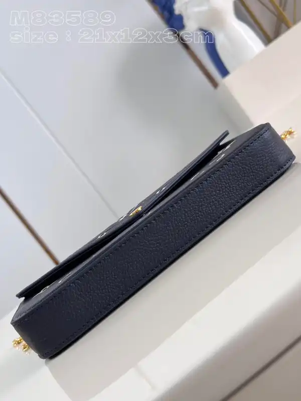 LOUIS VUITTON POCHETTE FÉLICIE