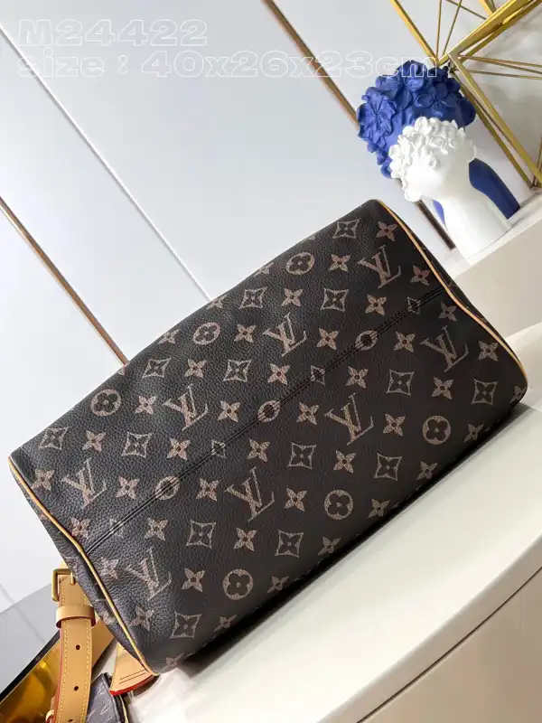 Eliminating the middleman and passing on savings to you. With massive production and tax-free benefits Louis Vuitton SPEEDY 40