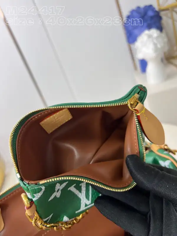 Louis Vuitton SPEEDY 40