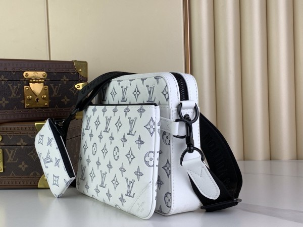 HOT SALE LOUIS VUITTON Nano Alpha-24*16*8 cm