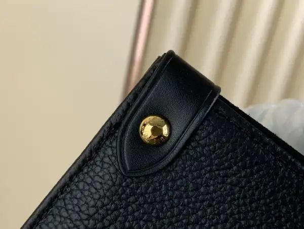 LOUIS VUITTON ONTHEGO MM-35*27*14cm