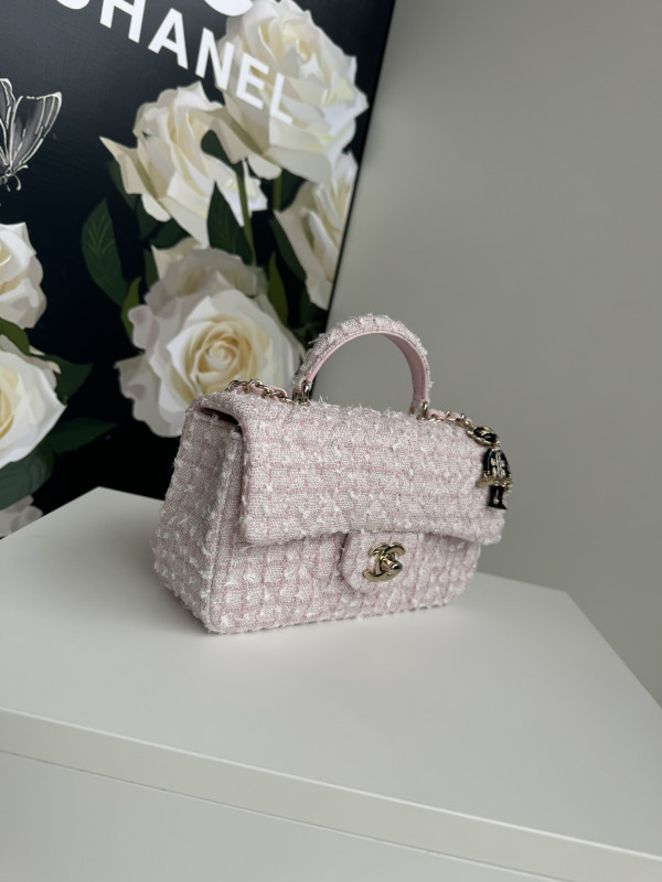 [FREE SHIPPING] CL FLAP BAG WITH TOP HANDLE-20*12*6cm