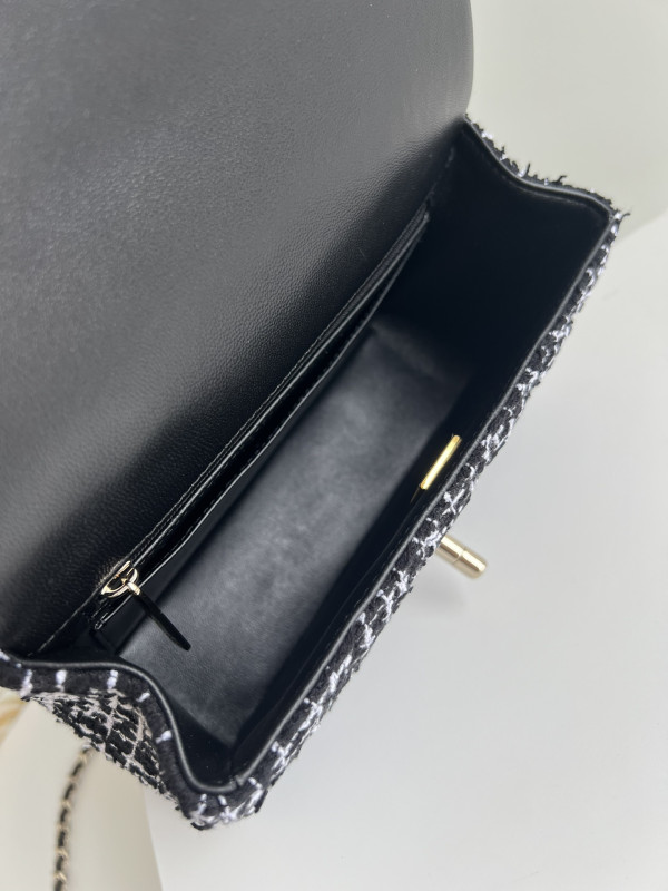 HOT SALE CL FLAP BAG WITH TOP HANDLE-20*12*6cm