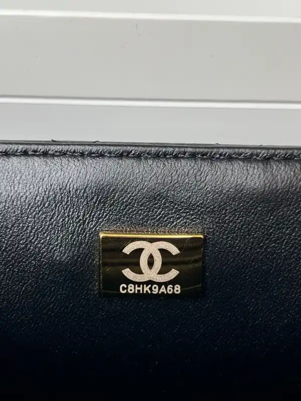 CHANEL FLAP BAG WITH TOP HANDLE-20*12*6cm