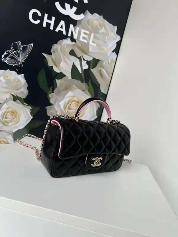 CHANEL FLAP BAG WITH TOP HANDLE-20*12*6cm