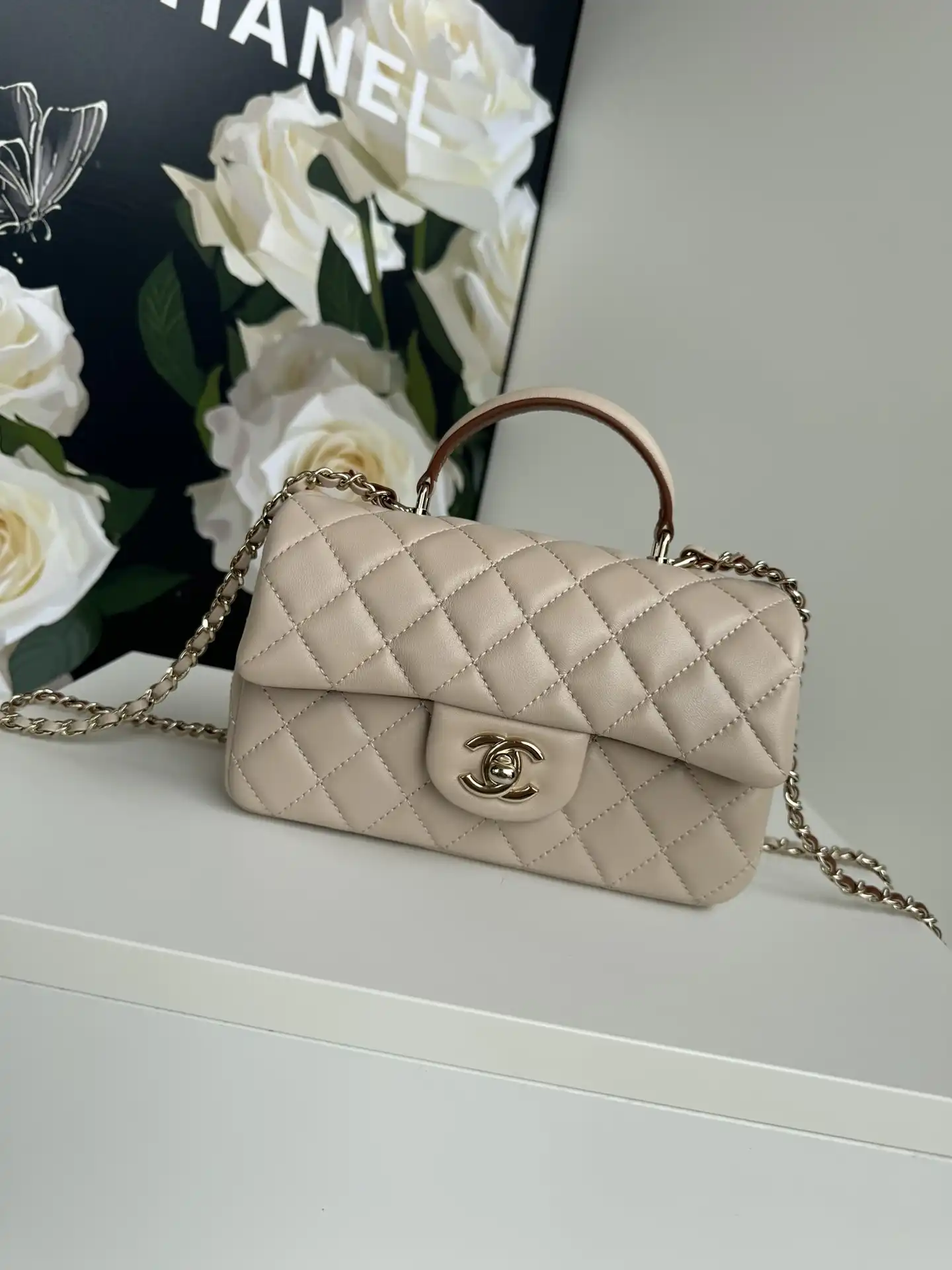 First bag ru CHANEL FLAP BAG WITH TOP HANDLE-20*12*6cm