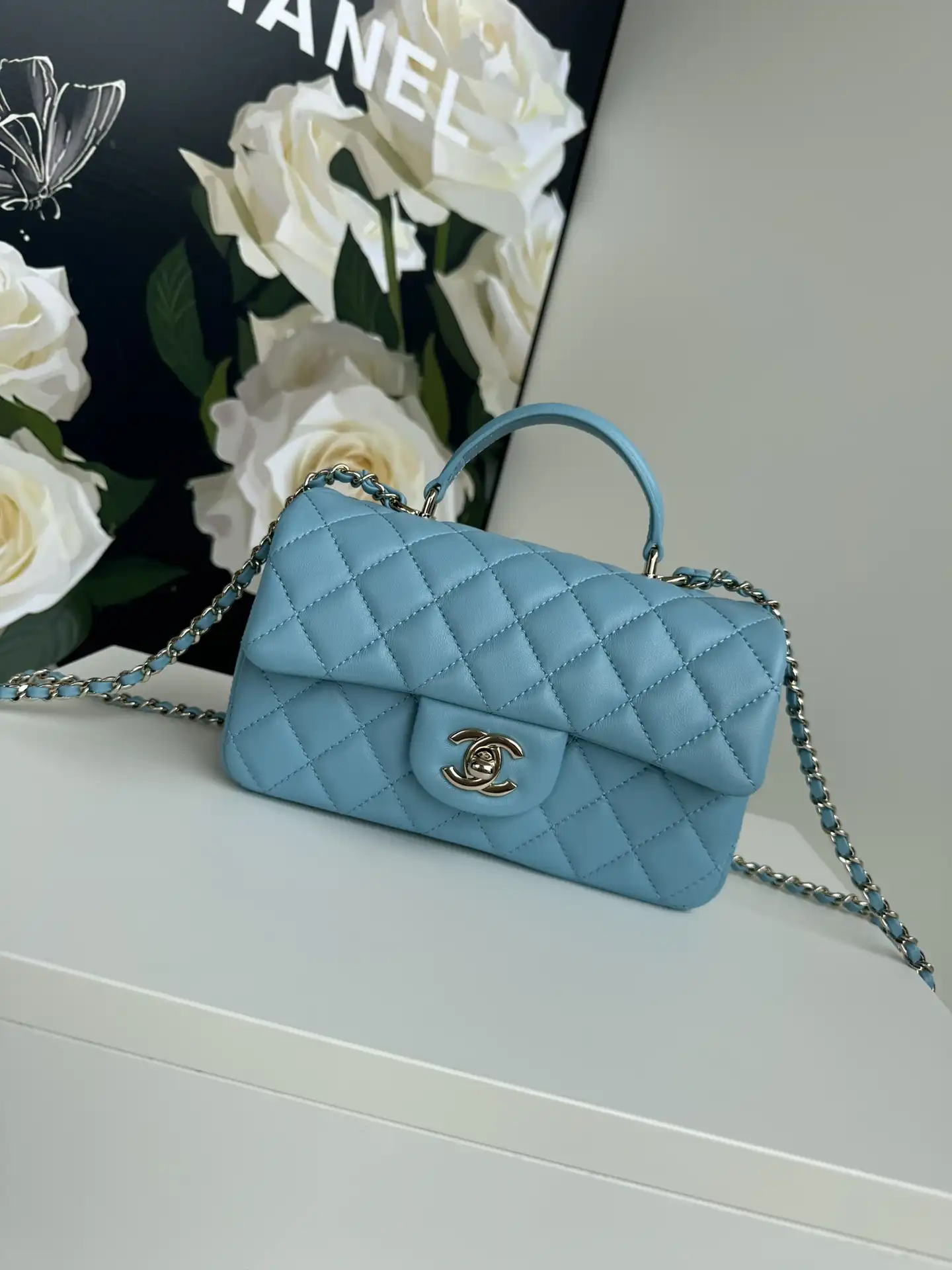 CHANEL FLAP BAG WITH TOP HANDLE-20*12*6cm