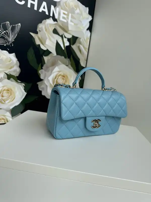 CHANEL FLAP BAG WITH TOP HANDLE-20*12*6cm