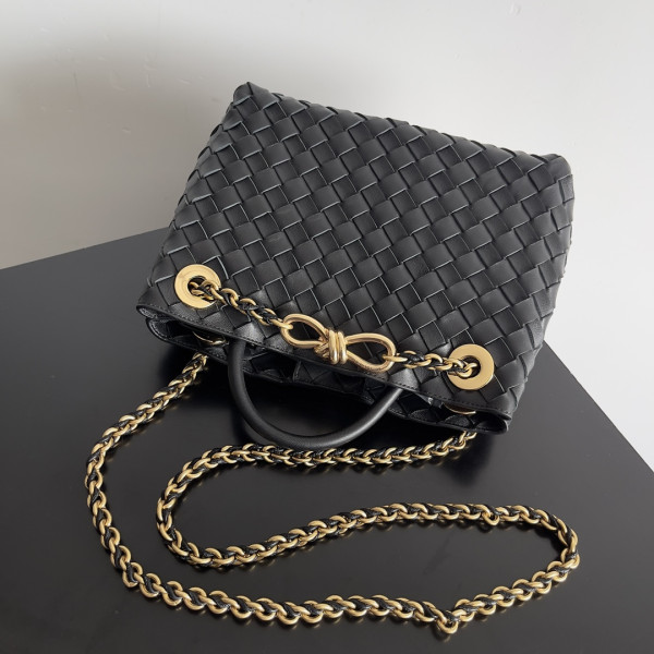 HOT SALE Bottega Veneta Small Andiamo Chain-25*22*10.5cm