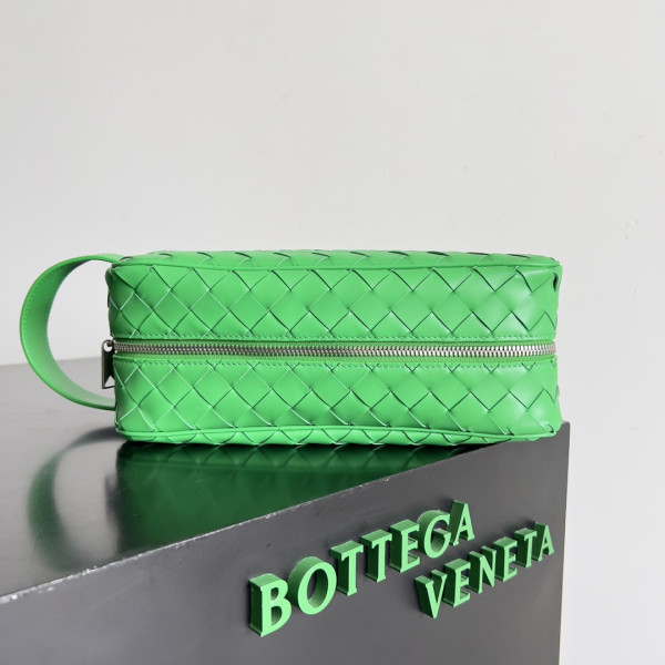 HOT SALE Bottega Veneta  Intrecciato Leather Wallet-On-Strap