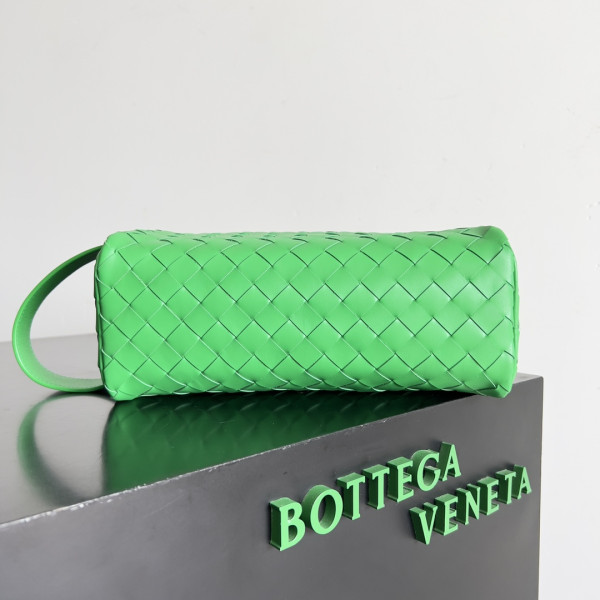 HOT SALE Bottega Veneta  Intrecciato Leather Wallet-On-Strap