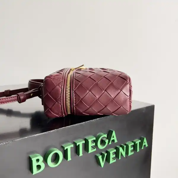 Bagsoffer yupoo Bottega Veneta  Vanity Case Crossbody Bag