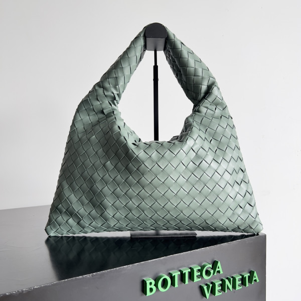 HOT SALE BOTTEGA VENETA medium Hop