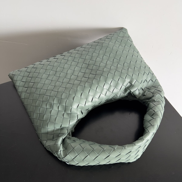 HOT SALE BOTTEGA VENETA medium Hop