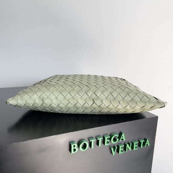 HOT SALE BOTTEGA VENETA medium Hop