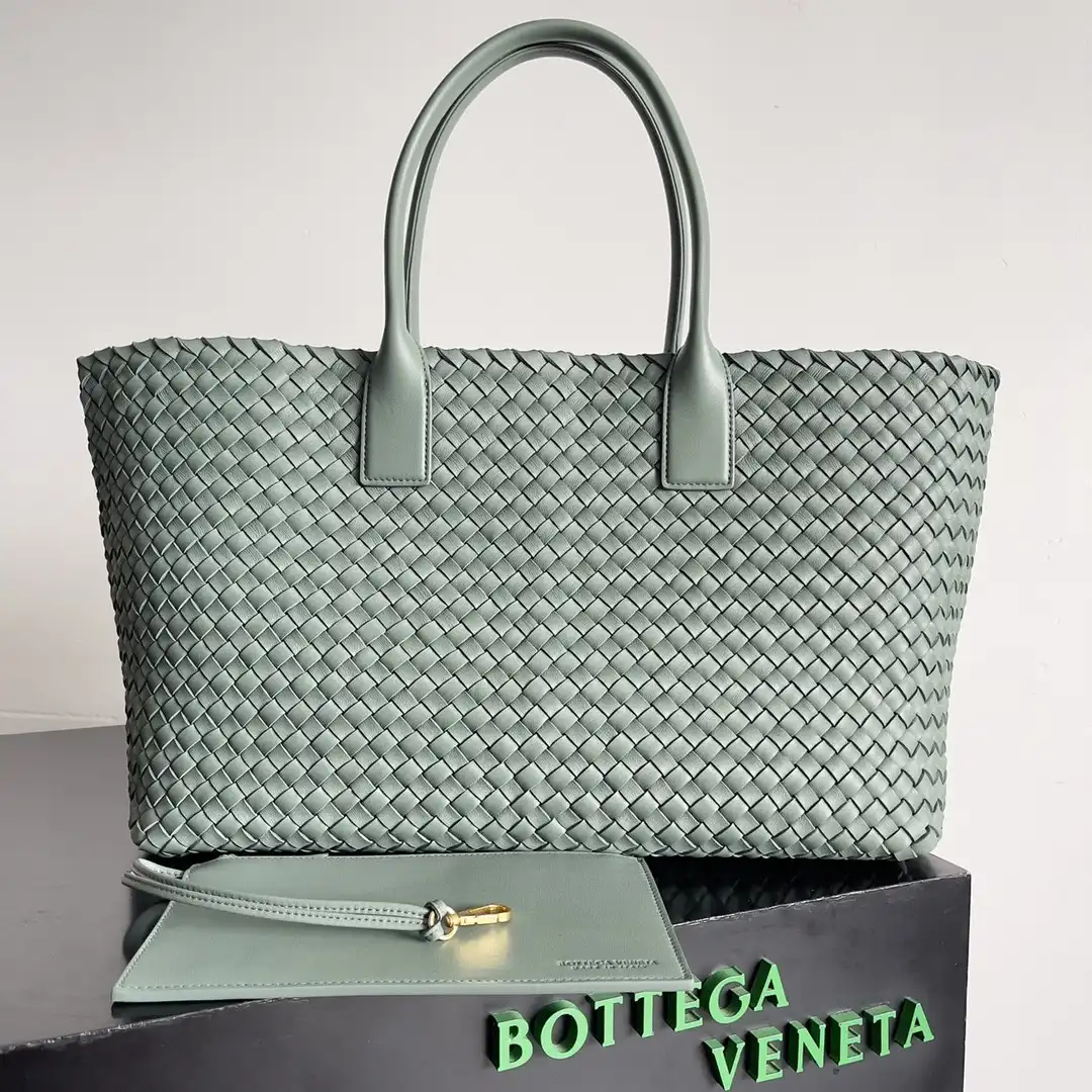 First bag ru Bottega Veneta  large Cabat-51*18*28cm