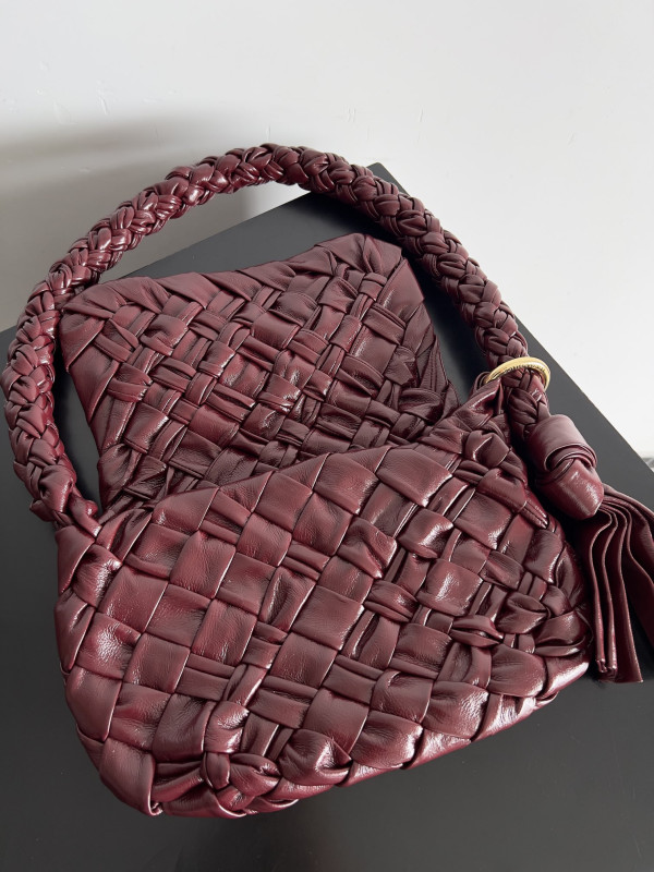 HOT SALE Bottega Veneta  Città Shoulder Bag-25*18*5.5cm