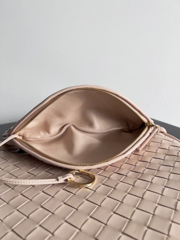 [FREE SHIPPING] BOTTEGA VENETA medium Gemelli-36*10*25cm