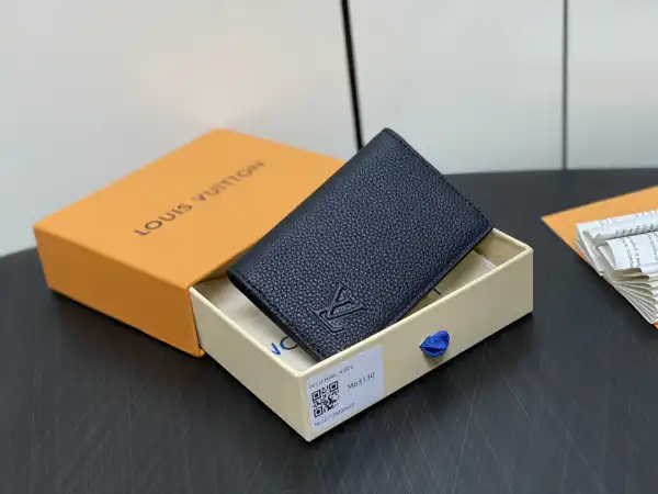 LOUIS VUITTON Pocket Organizer-7.5*11.1*1 cm