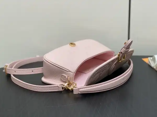 Affordable LOUIS VUITTON Nano Diane-19*10.5*6 CM