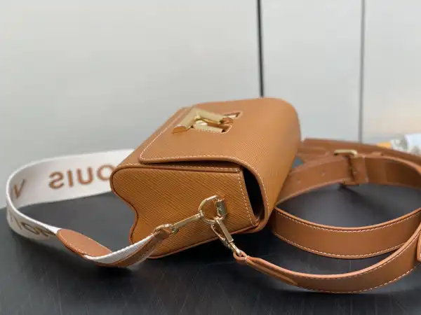 Aaa replica ru LOUIS VUITTON TWIST MM-23*17*9.5CM