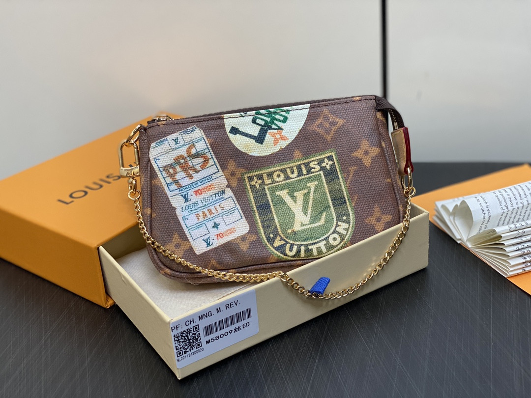 HOT SALE LOUIS VUITTON MINI POCHETTE-14.5*9.5*4.0CM