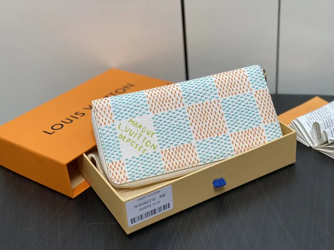 Affordable LOUIS VUITTON ZIPPY WALLET-10*20*2 cm