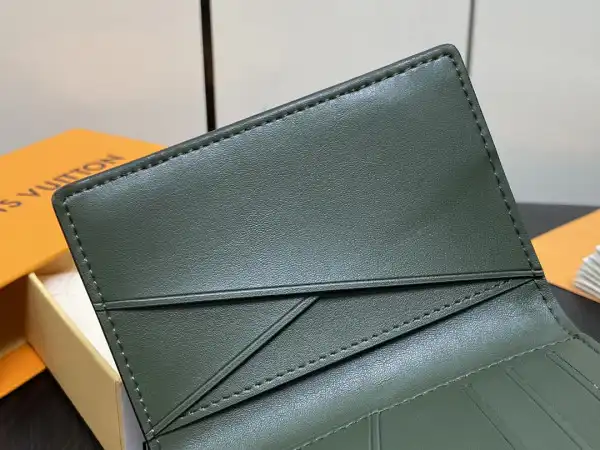 Rep LOUIS VUITTON Pocket Organizer-7.5*11.1*1 cm