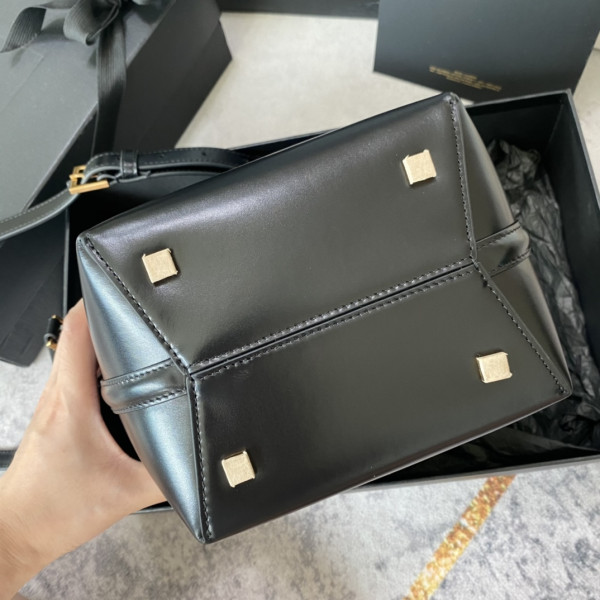 HOT SALE YSL LE 37  SMALL BAG-17*20*13CM