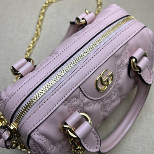 HOT SALE GUCCI GG matelassé leather top handle bag