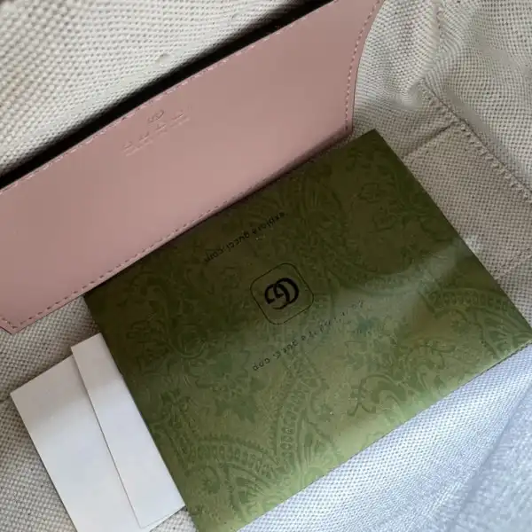 GUCCI GG matelassé leather top handle bag