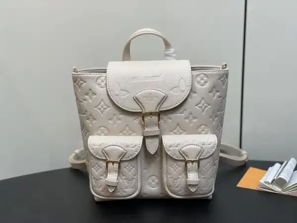 First bag ru LOUIS VUITTON Backup Ys-20*22*14CM