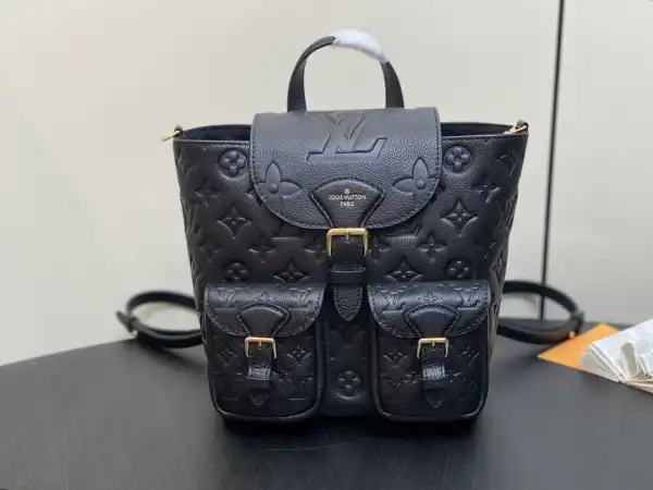 LOUIS VUITTON Backup Ys-20*22*14CM